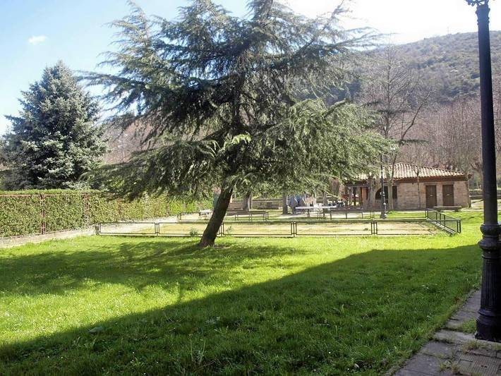 Ganze Ferienwohnung, Ferienwohnung für 6 Personen mit Garten in Ezcaray, Valdezcaray