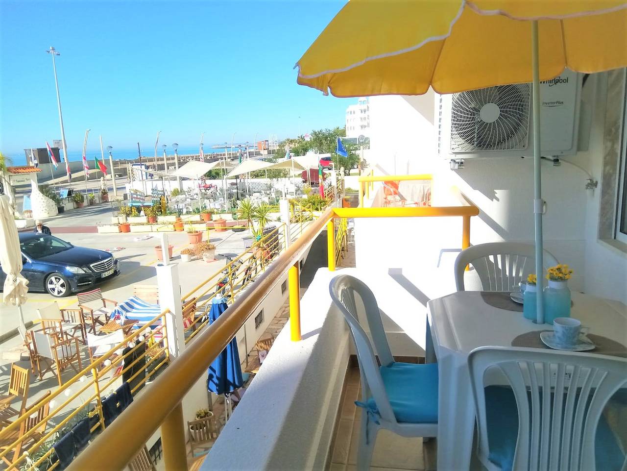 Apartamento inteiro, T1 Praiamar Frente Mar A/C Estacionamento Wifi in Cavacos, Quarteira