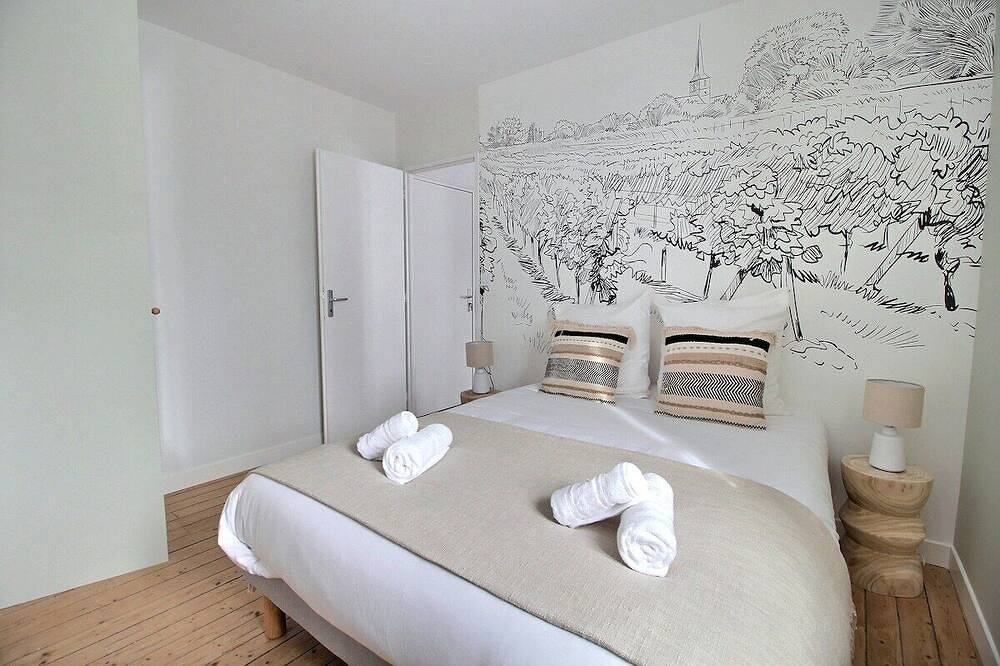 Entire apartment, Le Logis Saint-Ursin in Bourges, Bourges region