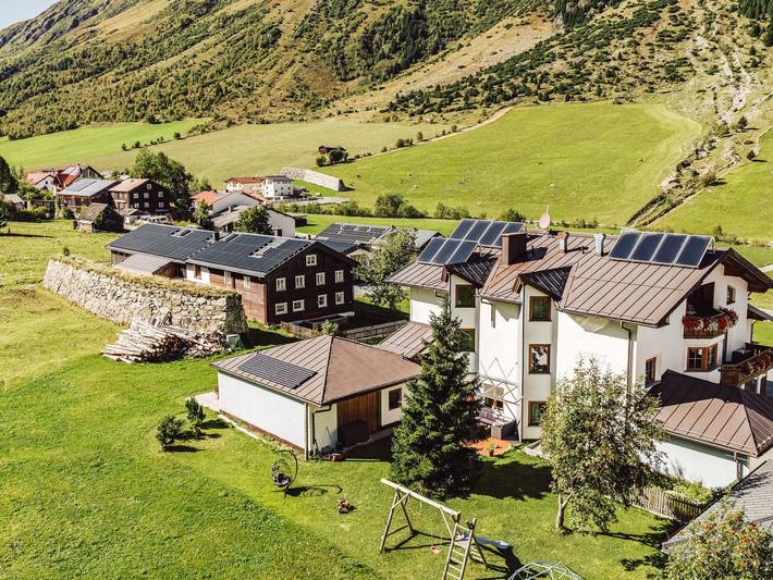 Ferienwohnung für 2 Personen, mit Garten und Balkon in Galtür - 2
