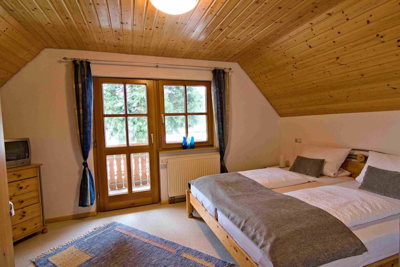 Ganze Wohnung, Ferienwohnung 'Im Häusle, 80qm' mit Bergblick, Gemeinschaftsgarten und Wi-Fi in Seelbach, Mittlerer Schwarzwald