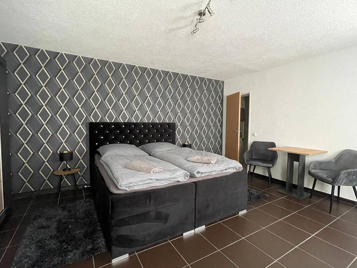 Ganze Wohnung, Ferienwohnung - Gästewohnung in Forst(Lausitz) in Forst (Lausitz), Lausitz