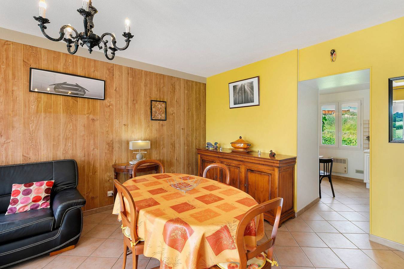 Gite Charly : terrasse privée, jardin commun, piscine et Wi-Fi à Salignac Eyvigues in Salignac-Eyvigues, Périgord Noir
