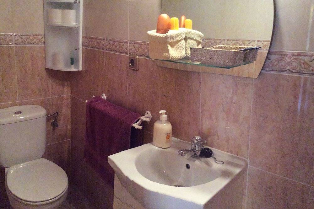 Villa mit Pool 7 Minuten zu Fuß vom Strand entfernt. Wifi + Klimaanlage in El Pinet, Elche