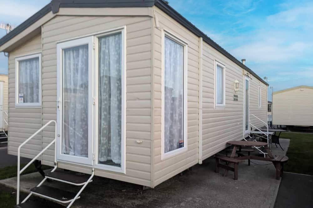 Static Caravan for 6 People in Towyn, Conwy region