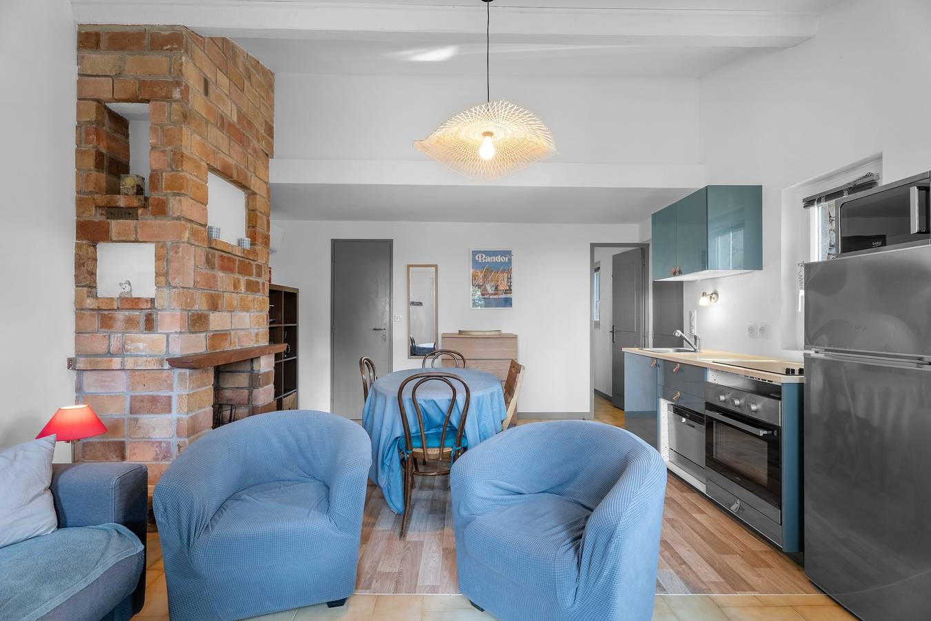 Casa sob os pinheiros, a 900m da praia in Sanary-sur-Mer, Toulon (Região)