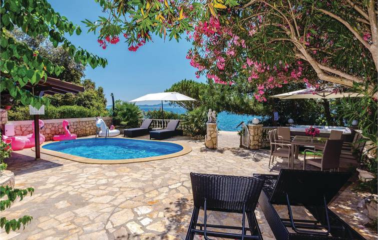 Ferienhaus für 12 Personen, mit Sauna und Terrasse in Zadar - 3