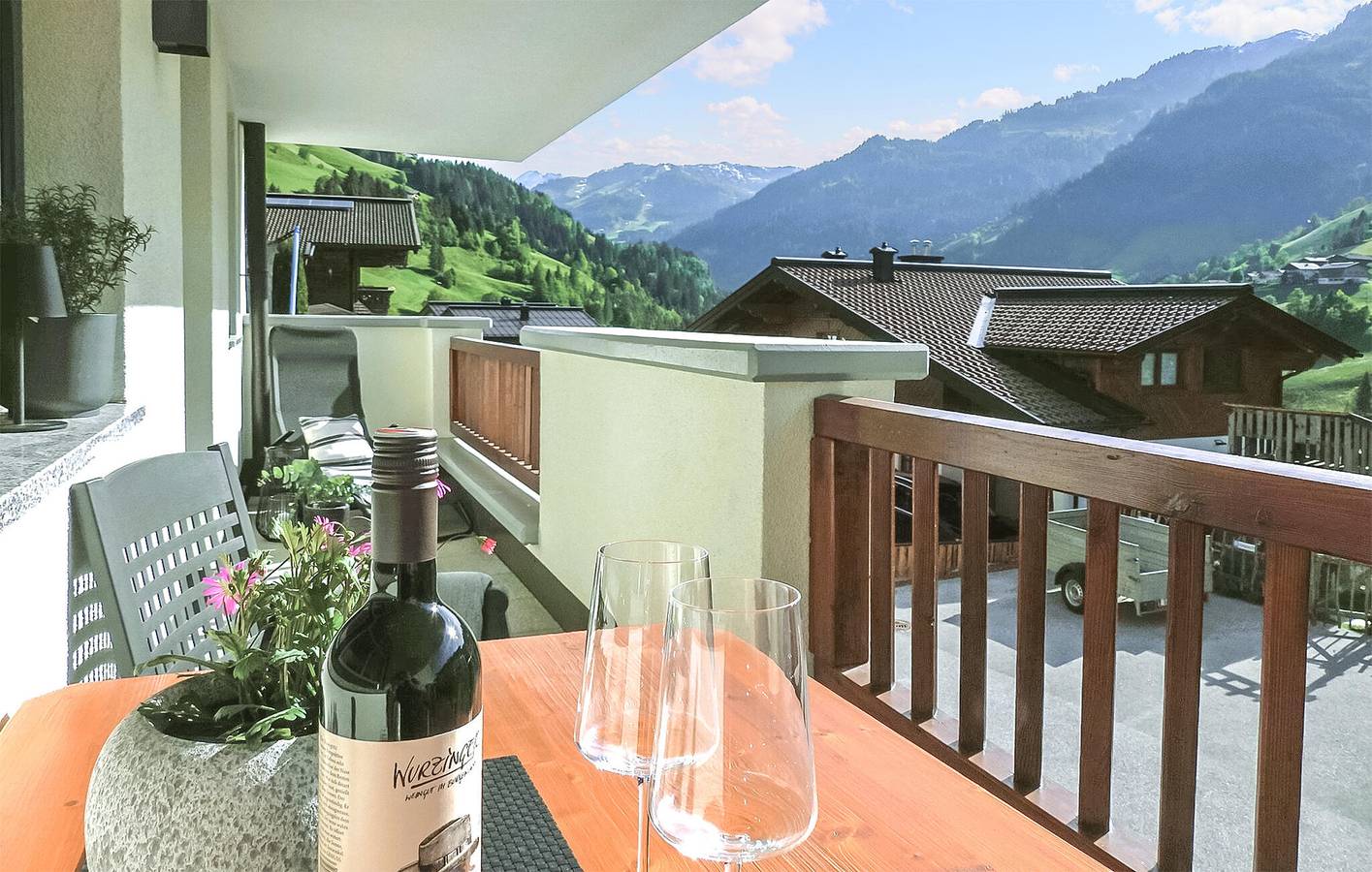 Ganze Ferienwohnung, Gemütliche Ferienwohnung mit WLAN, Parkplatz und in der Nähe der Skistation und des Flusses in Großarl, Ski Amadé