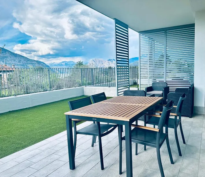 Apartamento de vacaciones para 4 personas, con vistas al lago además de jardín y vistas - 1