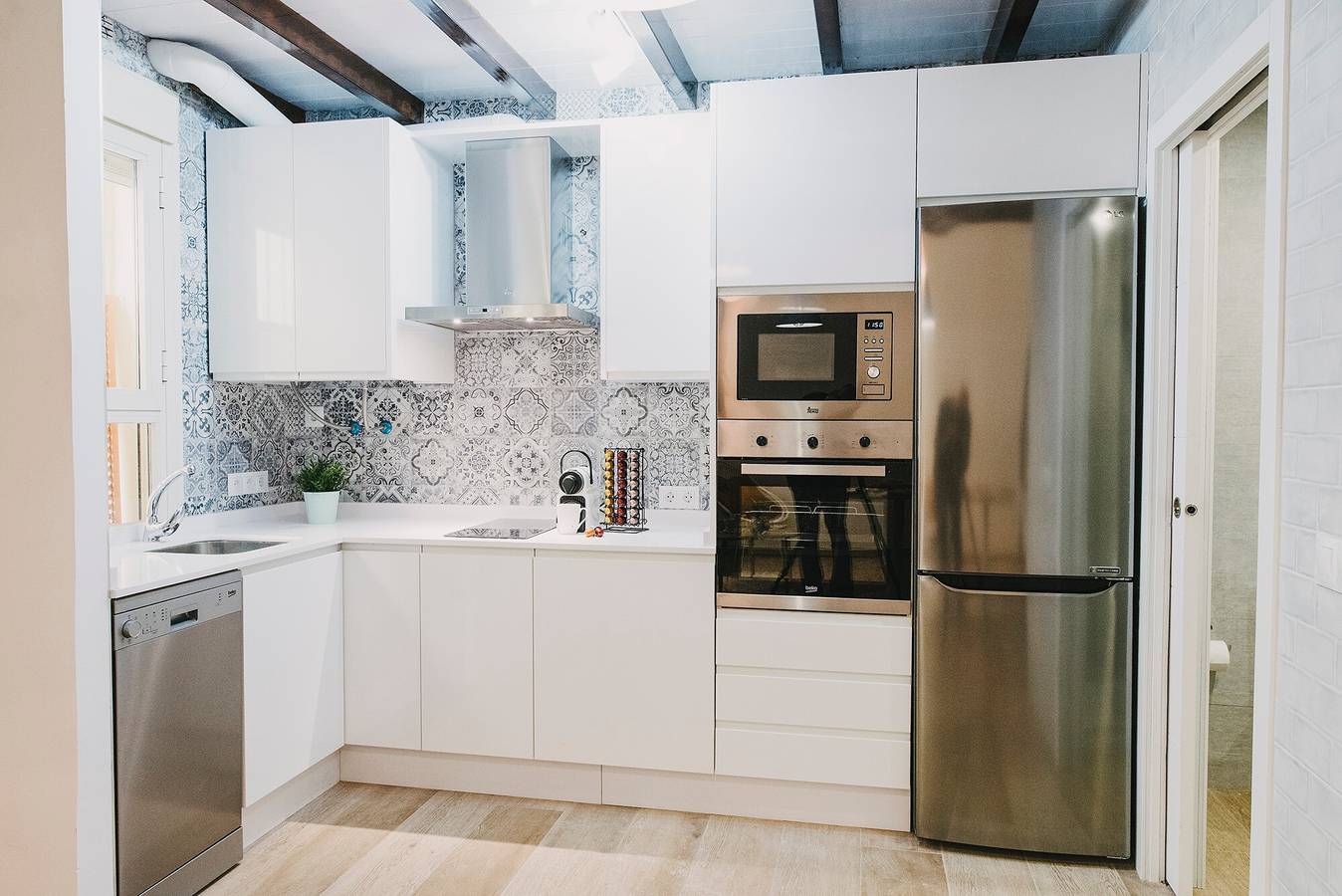 'Loft Alameda Center' met Wi-Fi en Airconditioning in Casco Antiguo, Sevilla