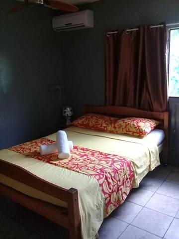 Gîte pour 2 personnes, avec jardin dans Bora Bora