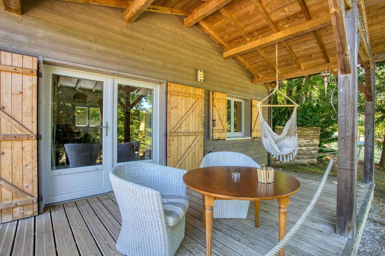 Spa privatif intérieur du lodge -la truffe- le bois de la pause- in Saint-Cybranet, Périgord Noir