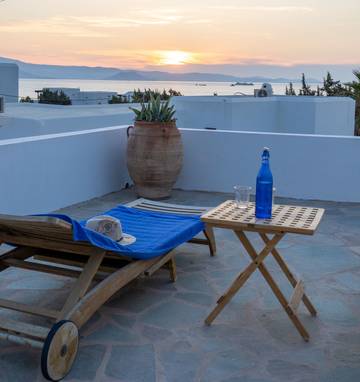 Vacation Rental for 6 Guests in Cyclades, Picture 4