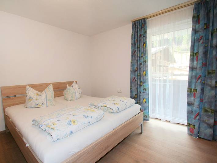 Ferienwohnung für 6 Personen, mit Balkon und Garten in See - 4