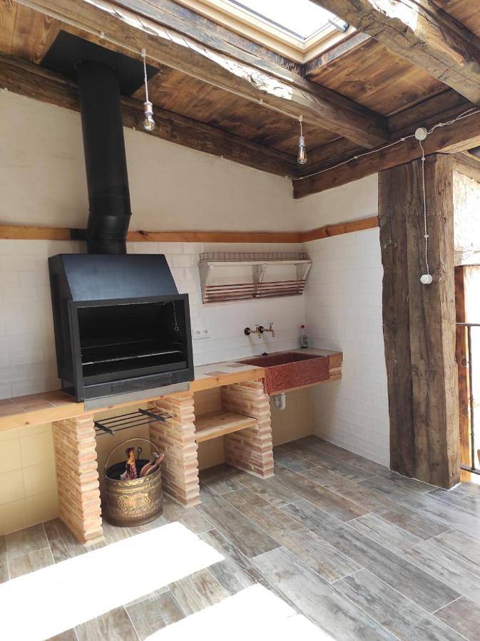 Casa rural para 13 personas, con Balcón y Jacuzzi además de Terraza y Jardín en Provincia de Guadalajara - 4