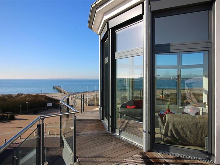 Strandhaus für 4 Personen, mit Balkon und Terrasse in Pelzerhaken