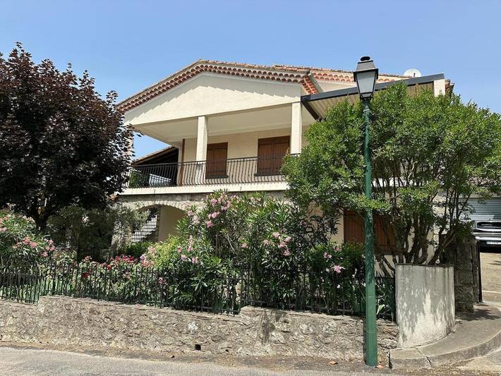 Maison de vacances pour 12 personnes, avec Terrasse ainsi que Jardin et Vue
