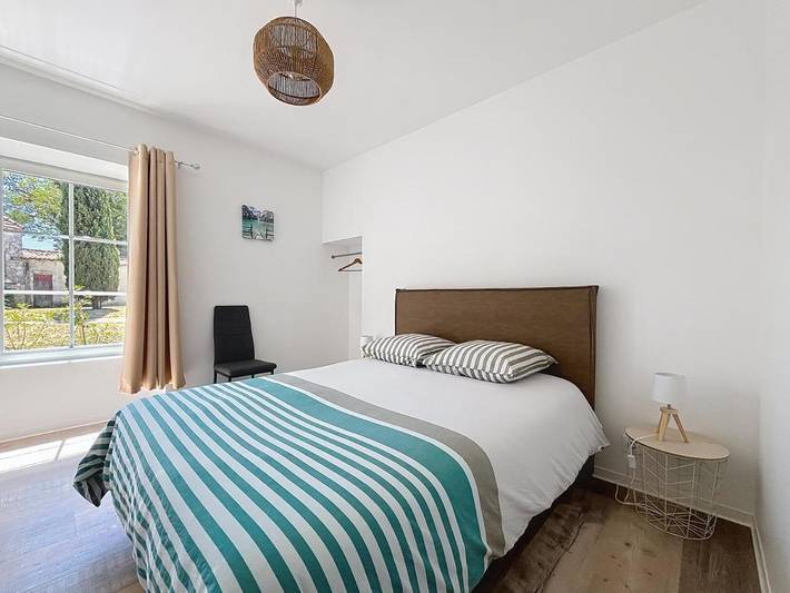 Gîte pour 4 personnes, avec terrasse, animaux acceptés à Anglade - 4