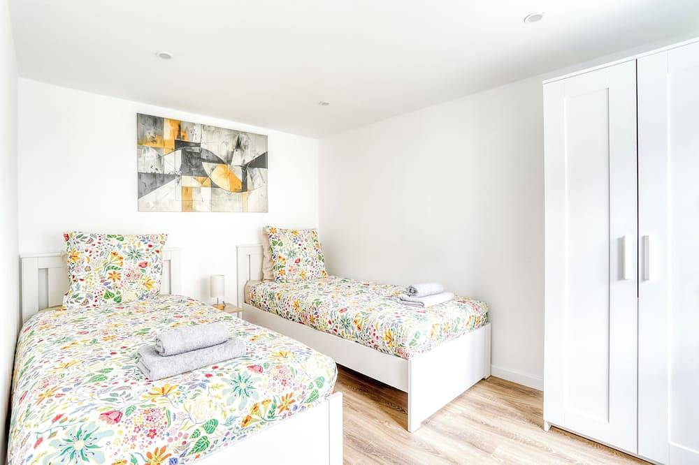 Entire apartment, Cozy ground-floor villa flat* Paris, Expopark, Cdg in Aulnay-sous-Bois, Seine-Saint-Denis