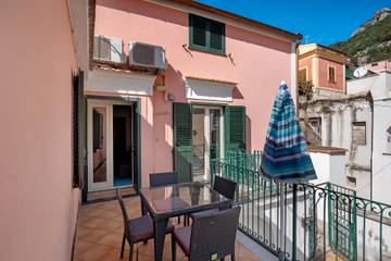 Gîte pour 5 personnes, avec balcon à Cetara