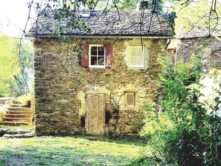 Location de vacances pour 4 personnes, avec Balcon et Jardin ainsi que Vue sur le lac et Vue dans Fraissines