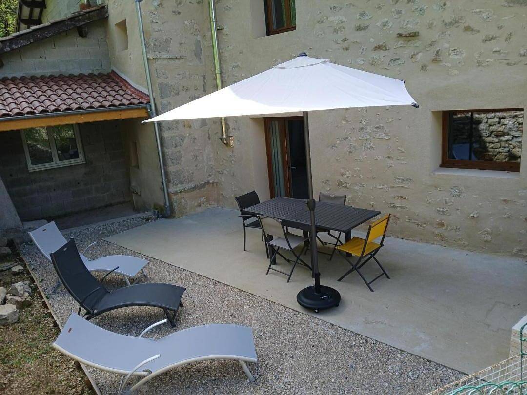 Gîte du vieux tonneau in Cerdon (Ain), Nantua