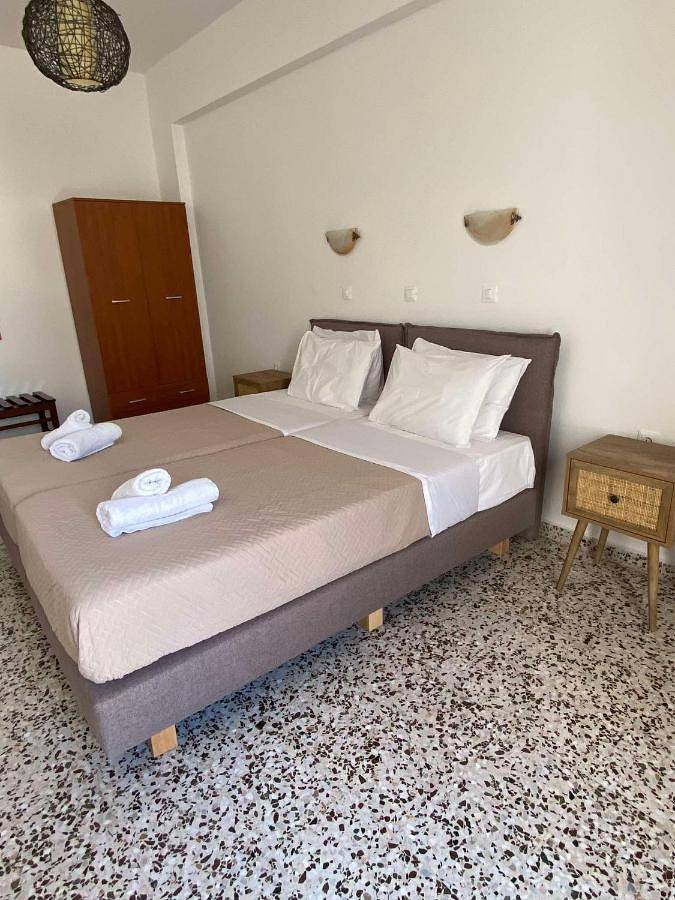 Gîte pour 2 personnes, avec terrasse à Lindos - 2