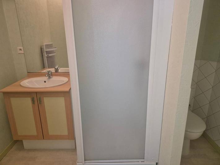 Gîte pour 4 personnes à Dompierre-sur-Besbre - 3