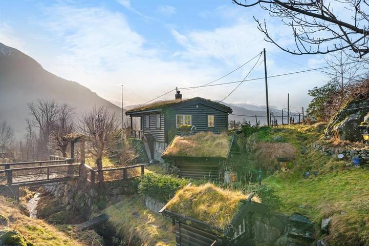 Ferienhaus für 4 Personen, mit Balkon und Terrasse sowie Garten und Ausblick