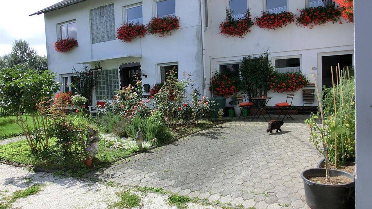 Ganze Ferienwohnung, Ferienwohnung für 8 Personen (80 m²) in Blankenrath in Blankenrath, Cochem-Zell