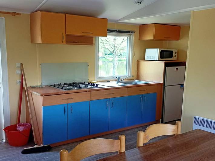 Mobil home pour 4 personnes, avec piscine et terrasse, animaux acceptés à Sainte-Reine-de-Bretagne - 2