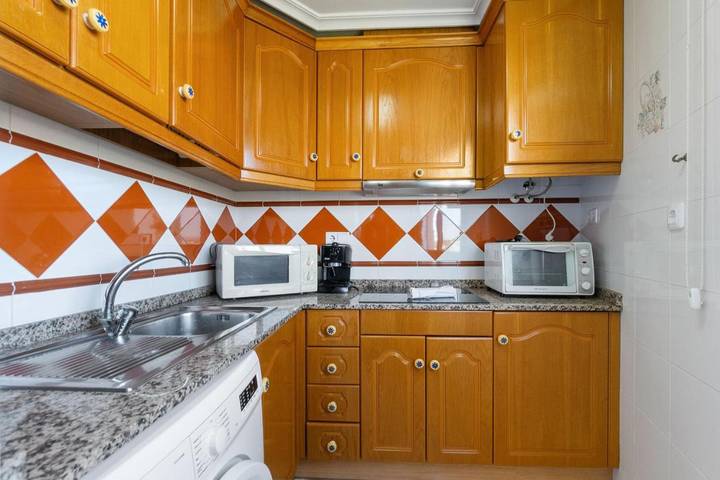 Ferienwohnung für 4 Personen, mit Pool und Balkon in La Mata - 4