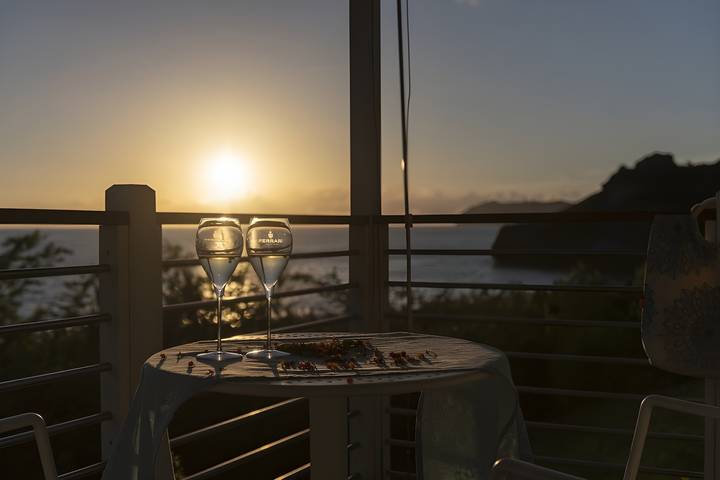 Bungalow per 4 persone, con terrazza e vista oceano, con animali domestici a Marina di Camerota