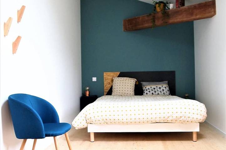 Location de vacances pour 2 personnes, avec jardin à Chanos-Curson - 2