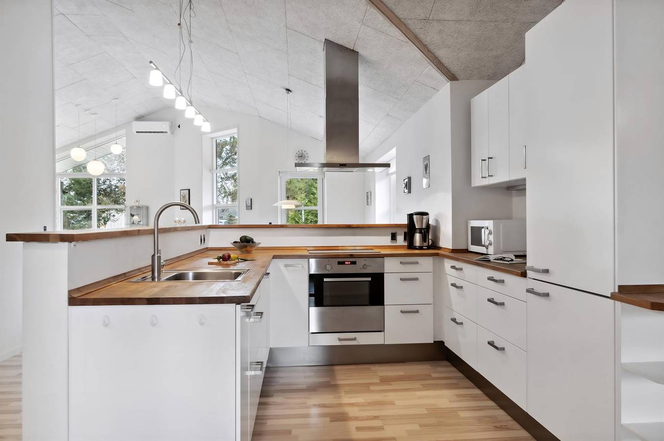 Awesome home in Storvorde w/ Wifi and 3 Bedrooms in Limfjord in Nordjütland