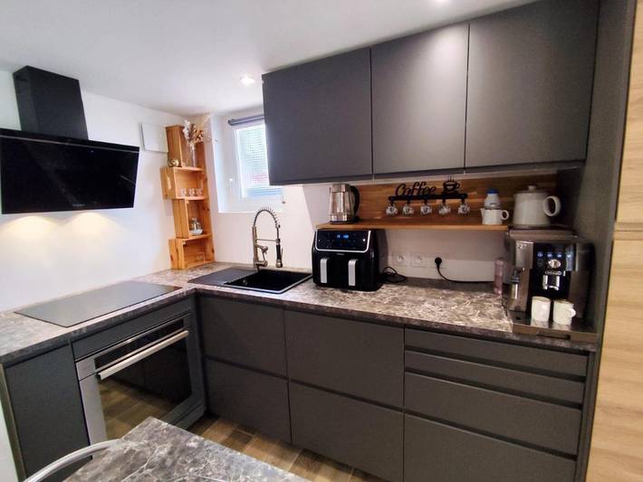 Location de vacances pour 3 personnes, avec jacuzzi et jardin à Camps-la-Source - 4