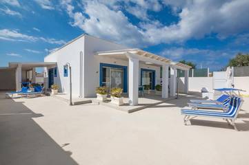 Cottage pour 2 personnes, avec jardin et terrasse dans Lampedusa