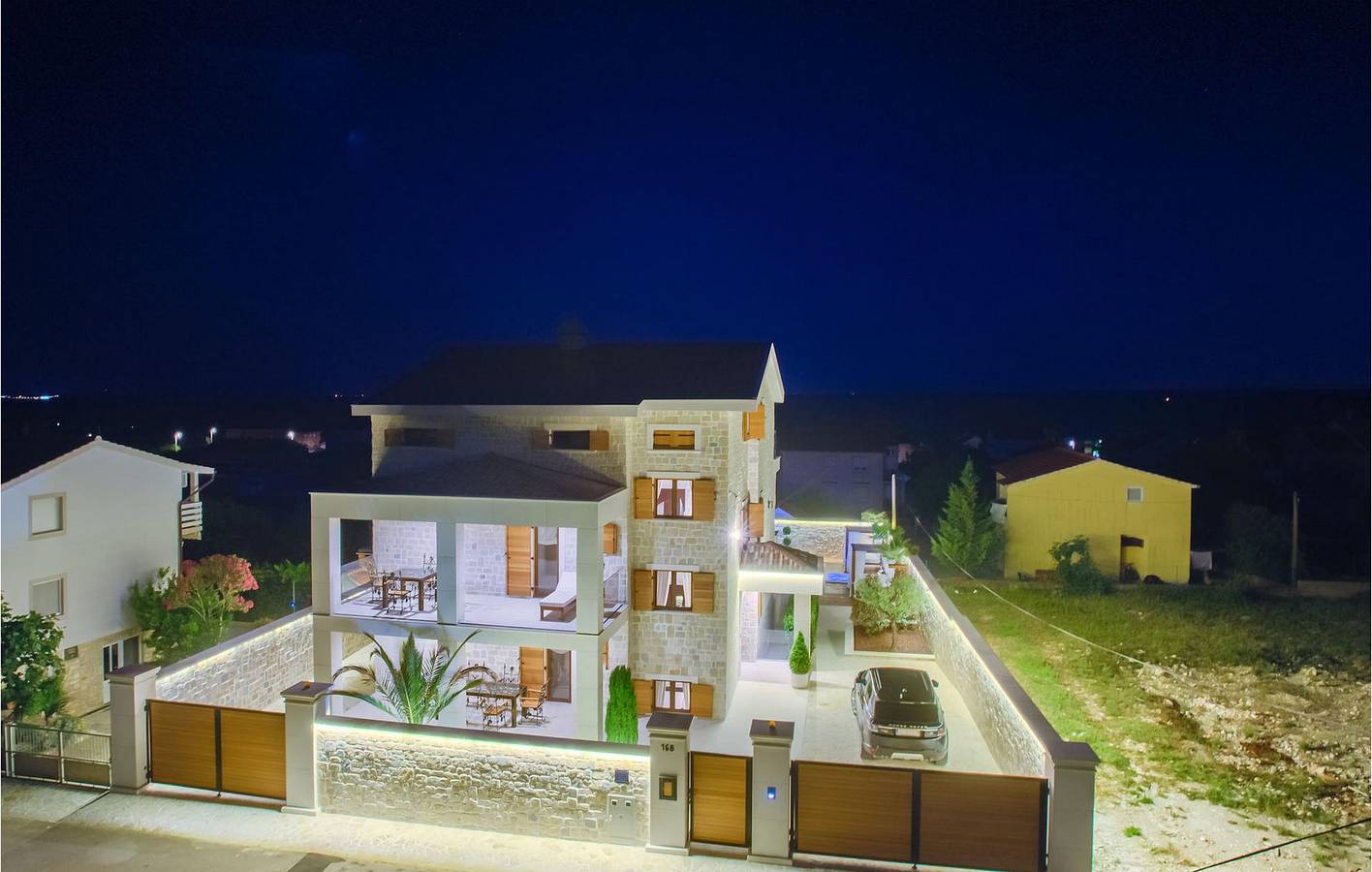 Vakantiehuis voor 10 personen met tuin in Polača, Zadar