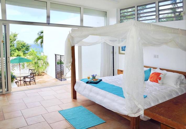 Location de vacances pour 3 personnes, avec vue et jardin dans Saint Martin
