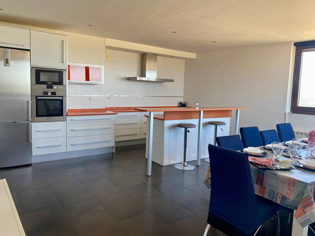 Casa vacacional 'Casacastillo28' con vistas a la montaña, Wi-Fi y aire acondicionado in Peñarroya de Tastavins, Provincia de Teruel