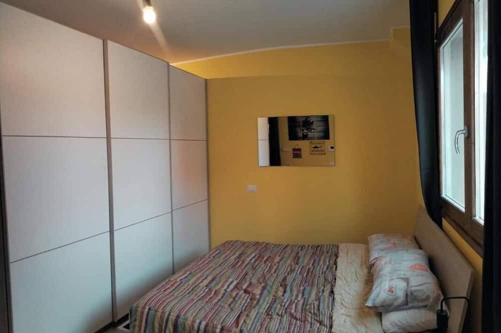 Apartamento entero, Accogliente rifugio in zona strategica Romana. ampio terrazzo ed animali ammessi in Marino, Provincia de Roma