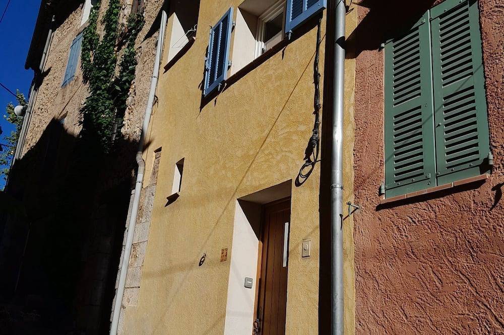 Quiet house in Aups, Brignoles region