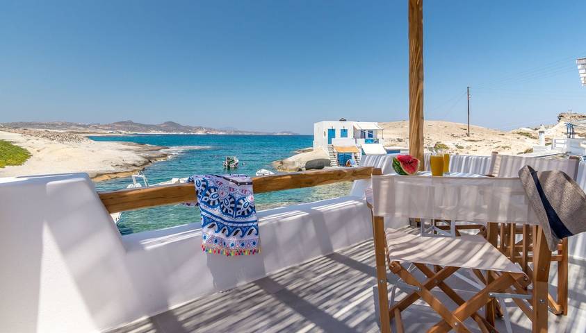 Hôtel pour 3 personnes, avec balcon et vue sur l’océan dans Milos - 2