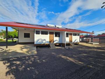 Cottage pour 5 personnes, avec vue et terrasse dans Teahupo'o