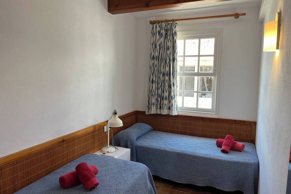 Ganze Wohnung, Pool- und Meerblick in Fornells in Fornells, Es Mercadal