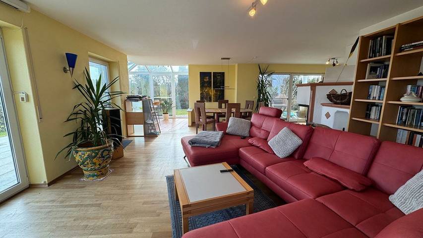 Ferienhaus für 8 Personen, mit Ausblick und Garten in Tettnang