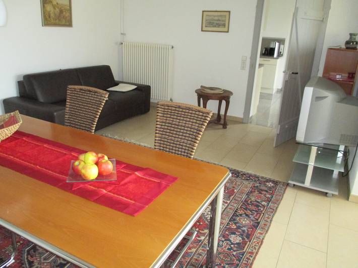 Ganze Ferienwohnung, Haus am Bajakel - Ferienwohnung mit 65 qm für max. 3 Personen in Breisach (Kernstadt), Breisach am Rhein
