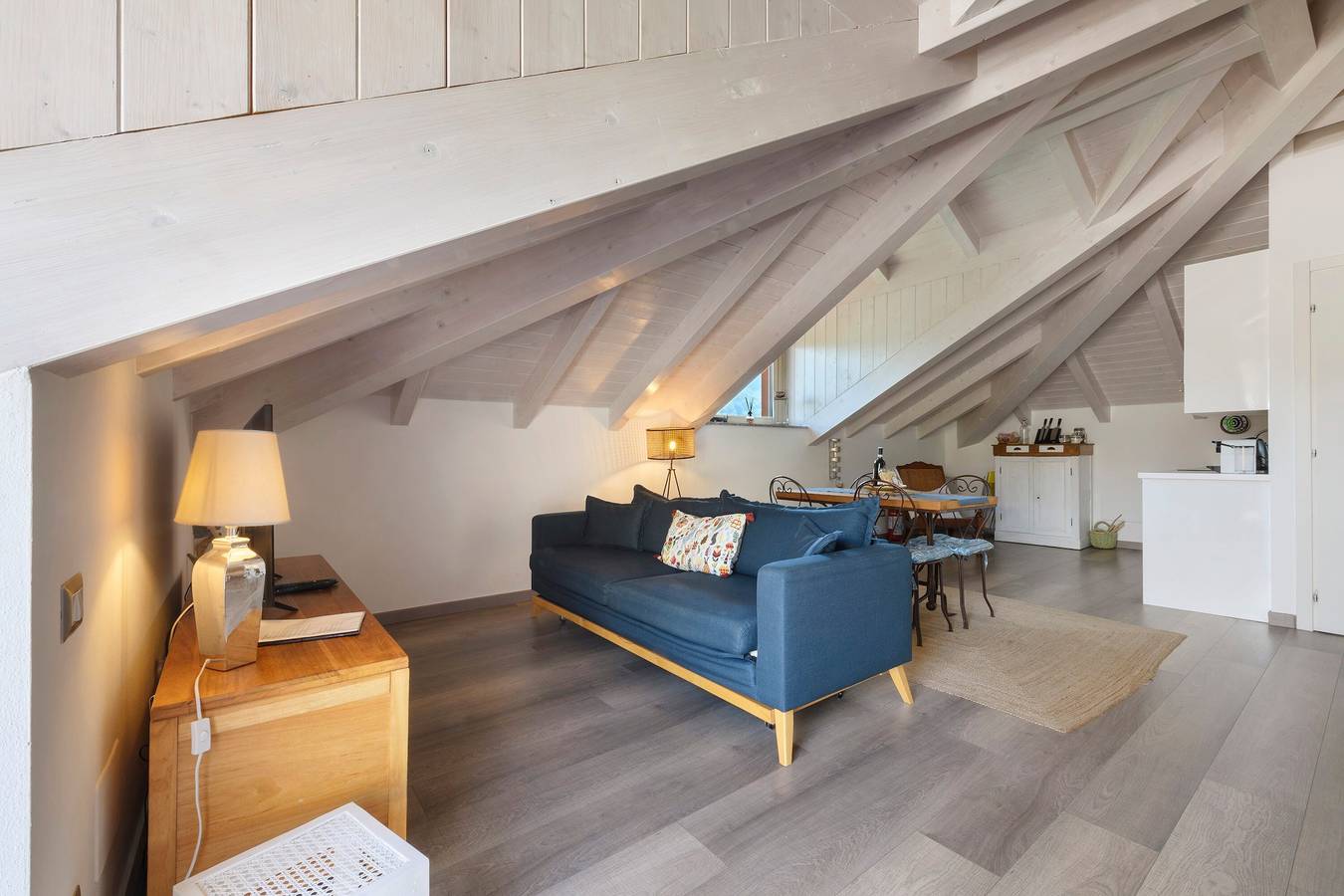 Ganze Wohnung, Ferienwohnung 'Brezza' mit Seeblick, Wi-Fi und Klimaanlage in Bellagio, Gemeinde Bellagio