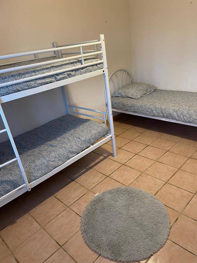 Location de vacances pour 7 personnes, avec jardin à Régusse - 4