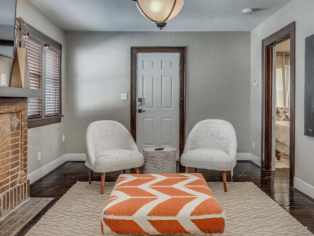 Cozy Crestwood Classic 3Br Home! in Oklahoma City, Oklahoma County